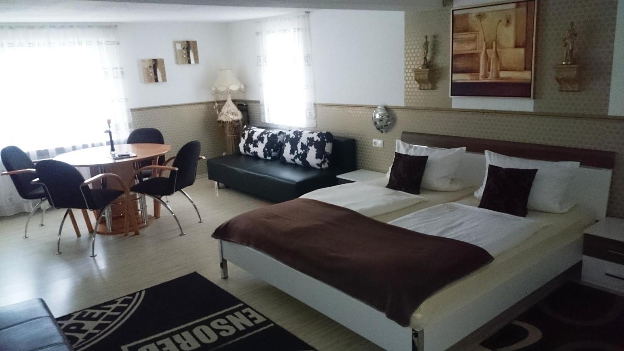 T&K Appartements Bad Homburg vor der Hohe Bagian luar foto