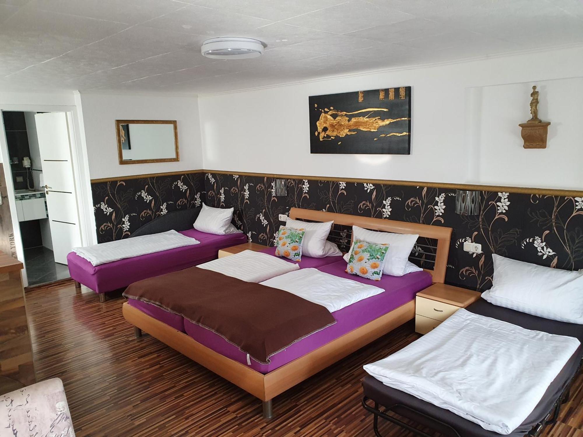 T&K Appartements Bad Homburg vor der Hohe Bagian luar foto